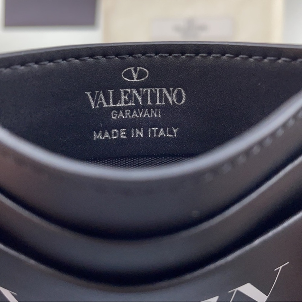 Valentino Garavani Women's VLTN Black Leather Card Case - Picture 10 of 10
